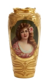 DRESDEN PORTRAIT VASE