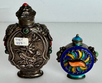2 ANTIQUE CHINESE SILVER SNUFF BOTTLES