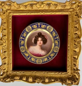 ROYAL VIENNA STYLE PORTRAIT PLATE