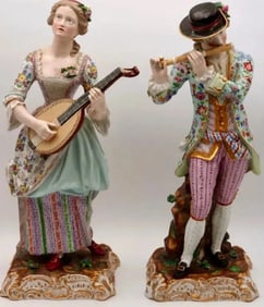 A LARGE PAIR OF MEISSEN MUSICIANS
