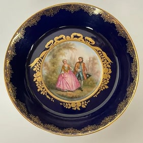 19TH C. MEISSEN BLUE GROUND NUT DISH