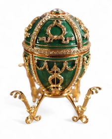 IMPERIAL FABERGE ENAMEL ROSE BUD EGG