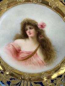ROYAL VIENNA PORTRAIT PLATE