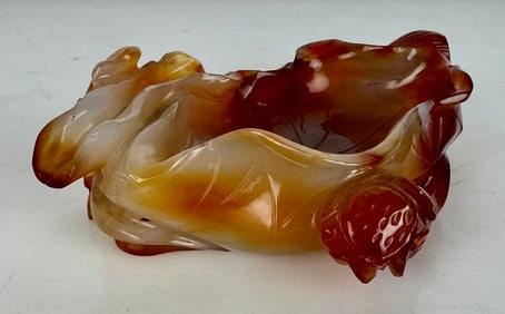CHINESE CORNELIAN AGATE COUP