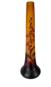 A VERY LARGE DAUM NANCY