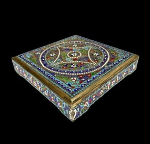 RUSSIAN STYLE SILVER AND ENAMEL BOX