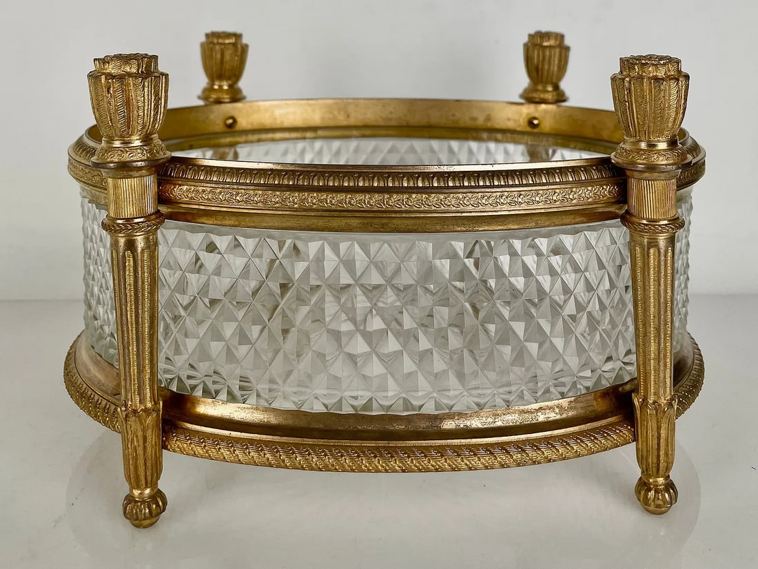 ORMOLU MOUNTED BACCARAT CENTREPIECE (1 of 4)