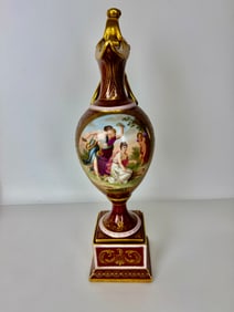 ROYAL VIENNA EWER