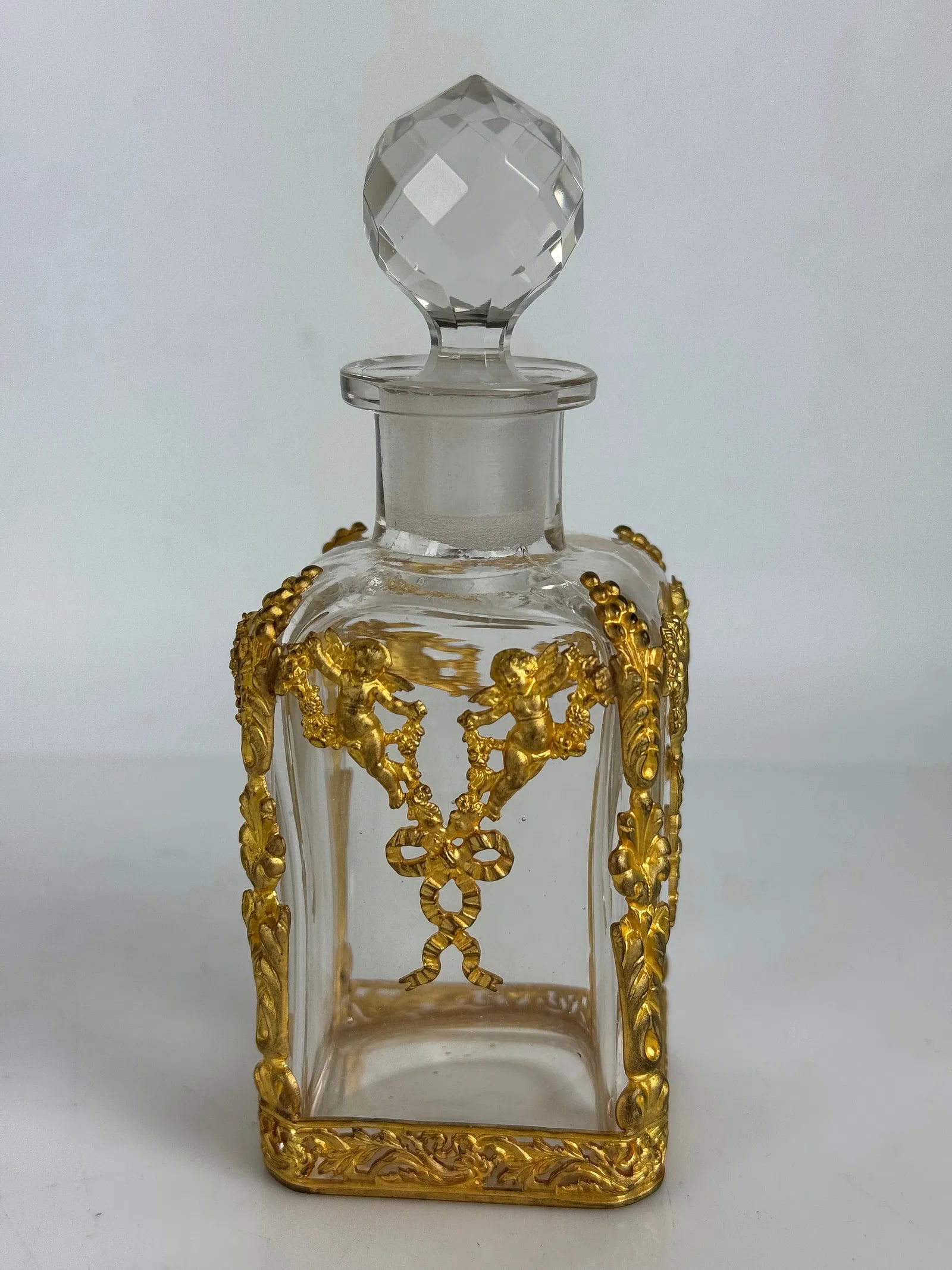 ORMOLU MOUNTED BACCARAT CRYSTAL PERFUME BOTTLE (1 of 3)