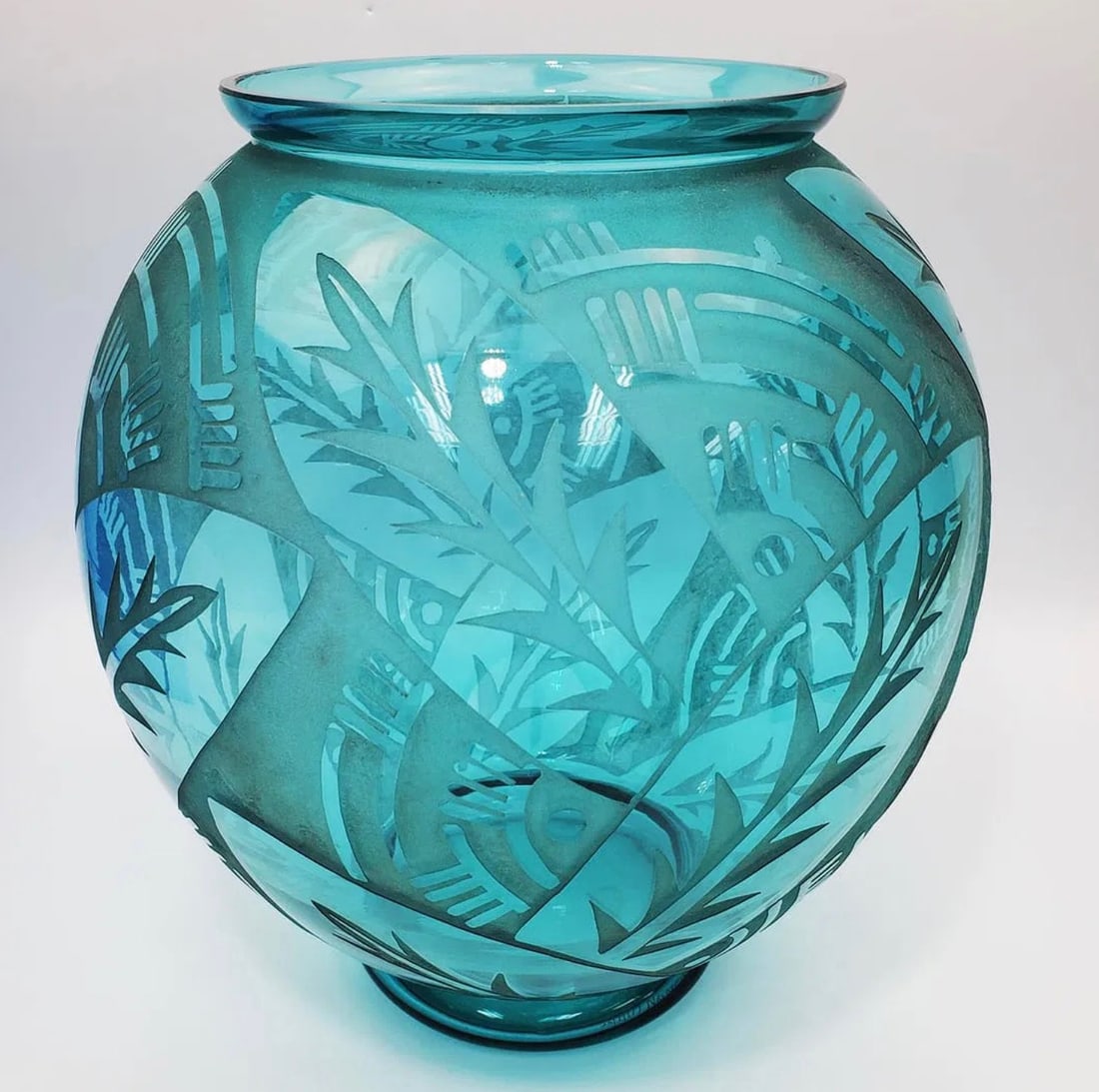 LARGE ART DECO DAUM NANCY VASE (1 of 4)