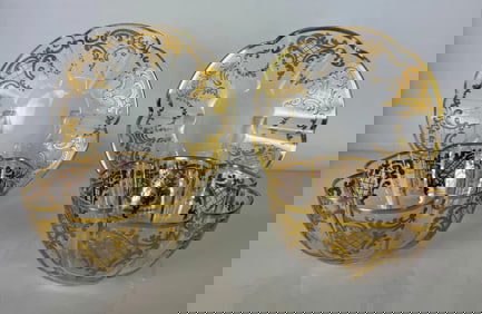A PAIR OF GILT MOSER FINGER BOWLS