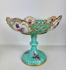 19Th c. MEISSEN CAKE STAND