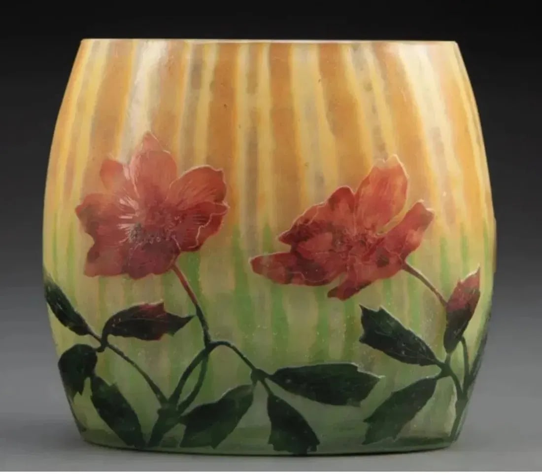 MAGNIFICENT WHEEL CARVED DAUM NANCY VASE (1 of 3)