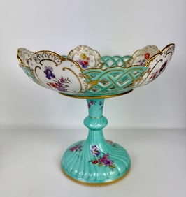 19Th c. MEISSEN CAKE STAND