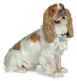 A VERY RARE LIFE SEIZE MODEL OF A MEISSEN SPANIEL DOG