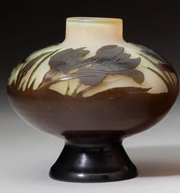 GALLE CAMEO GLASS VASE