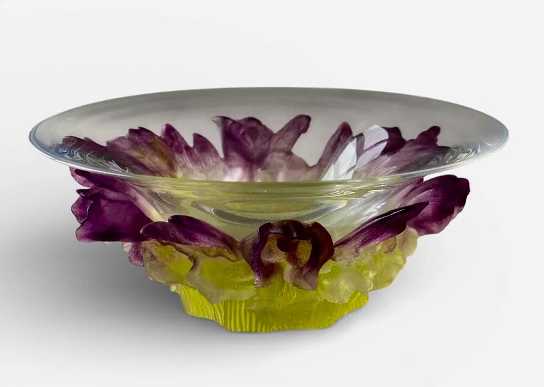 A LARGE DAUM PATE DE VERRE BOWL: Measures 10 inches D., 4 inches tall. In very good condition. Estimate $2000-2500