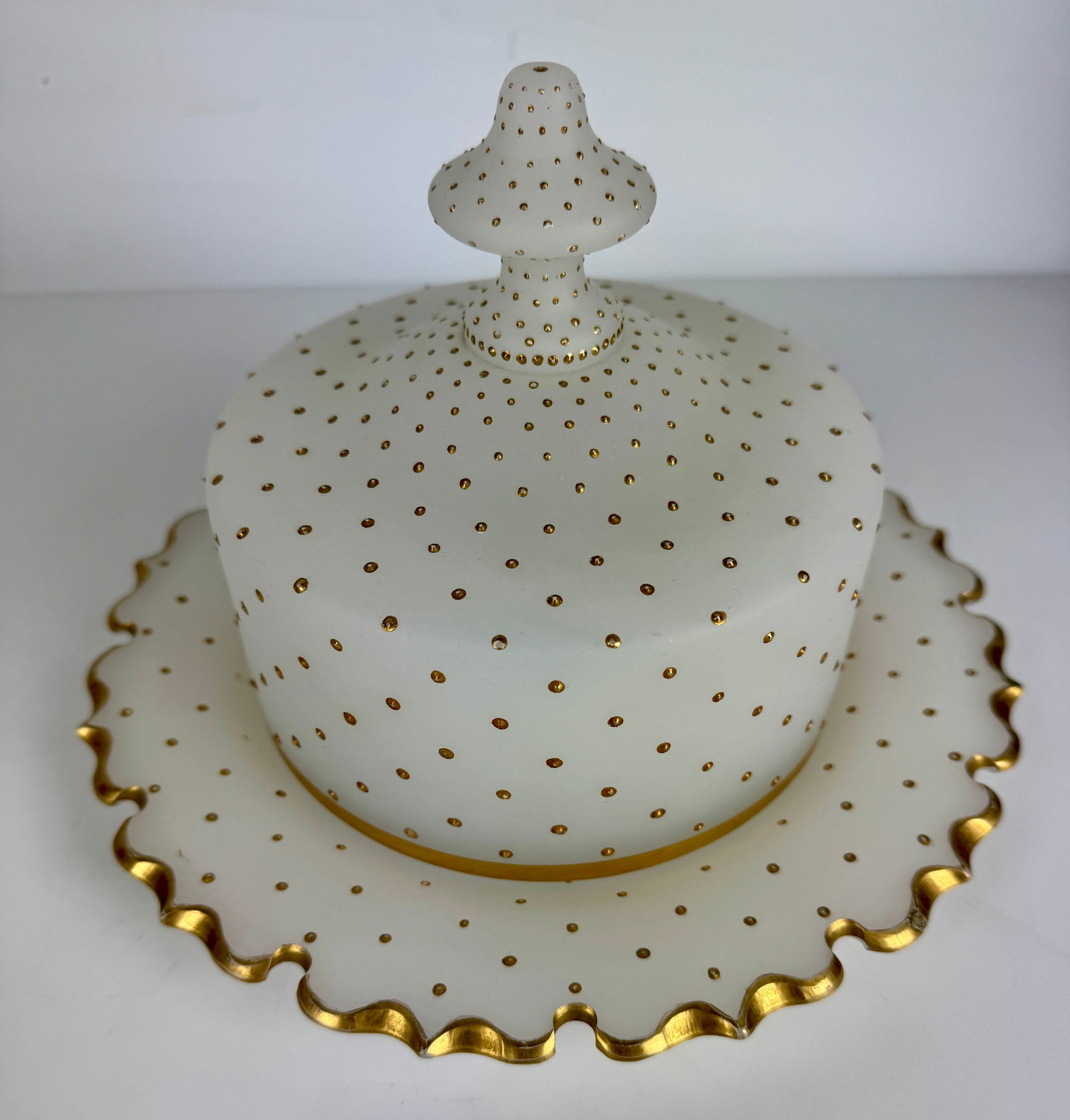 FRENCH OPALINE LIDED CAKE DISH: Circa 1900. Plate measures 9” d. In good condition. Estimate $400-500