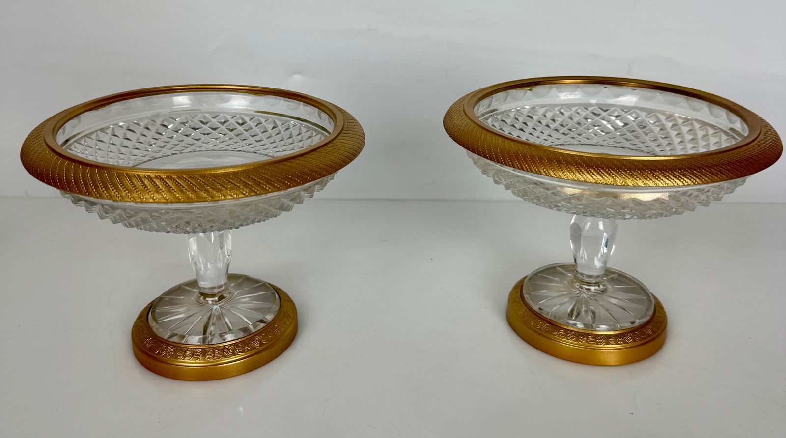 A PAIR OF ORMOLU MOUNTED BACCARAT CRYSTAL DISHES (1 of 3)