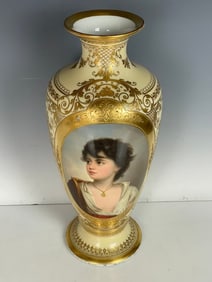 LARGE ROYAL VIENNA VASE