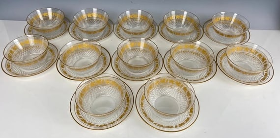 SET OF 12 GILT CRYSTAL FINGER BOWLS AND PLATES