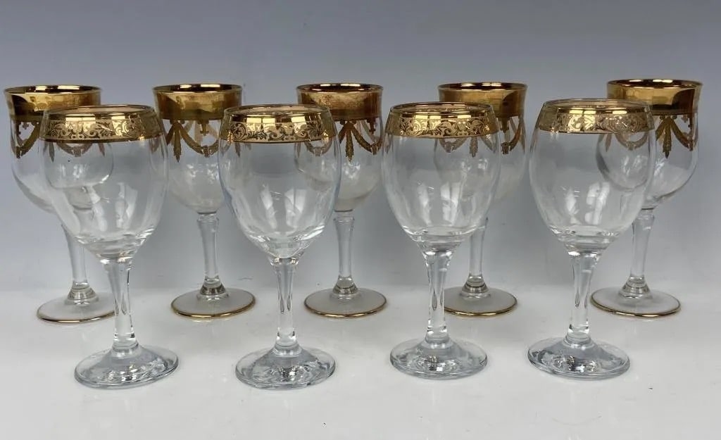 SET OF 9 GILT WINE GLASSES: All in good condition. Estimate $500-600