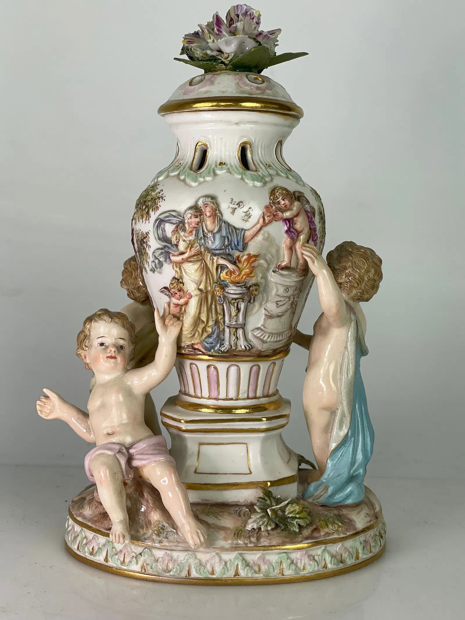 19TH C. MEISSEN VASE AND COVER: First quality cross swords mark. Measuresn 7.5 inches high. Estimate $700-800