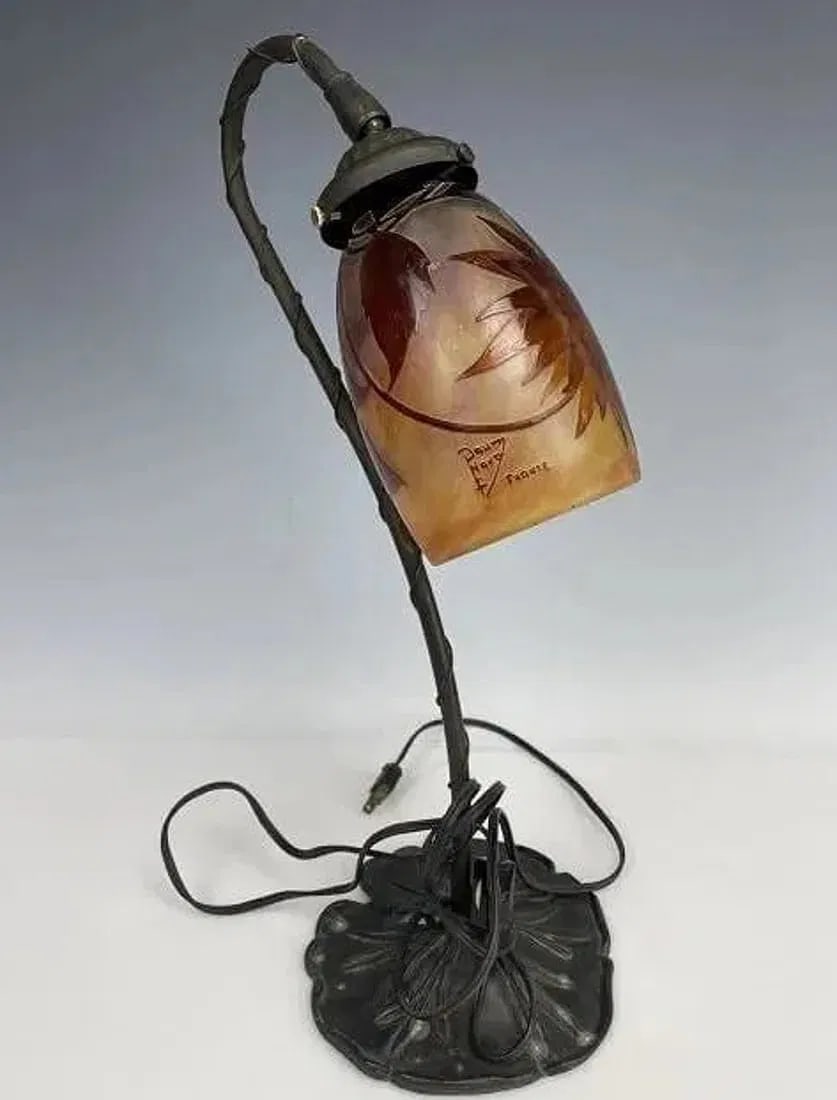SIGNED ANTIQUE DAUM NANCY BODOIR LAMP: Circa 1900. Signed Daum Nancy. In good antique condition. Estimate $2.000-2.500