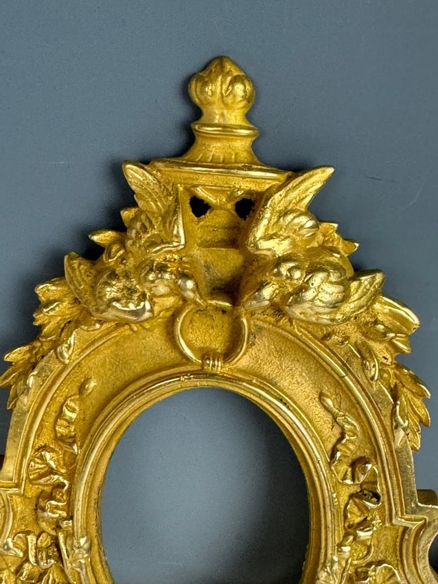 19TH C. ORMOLU PICTURE FRAME - 3