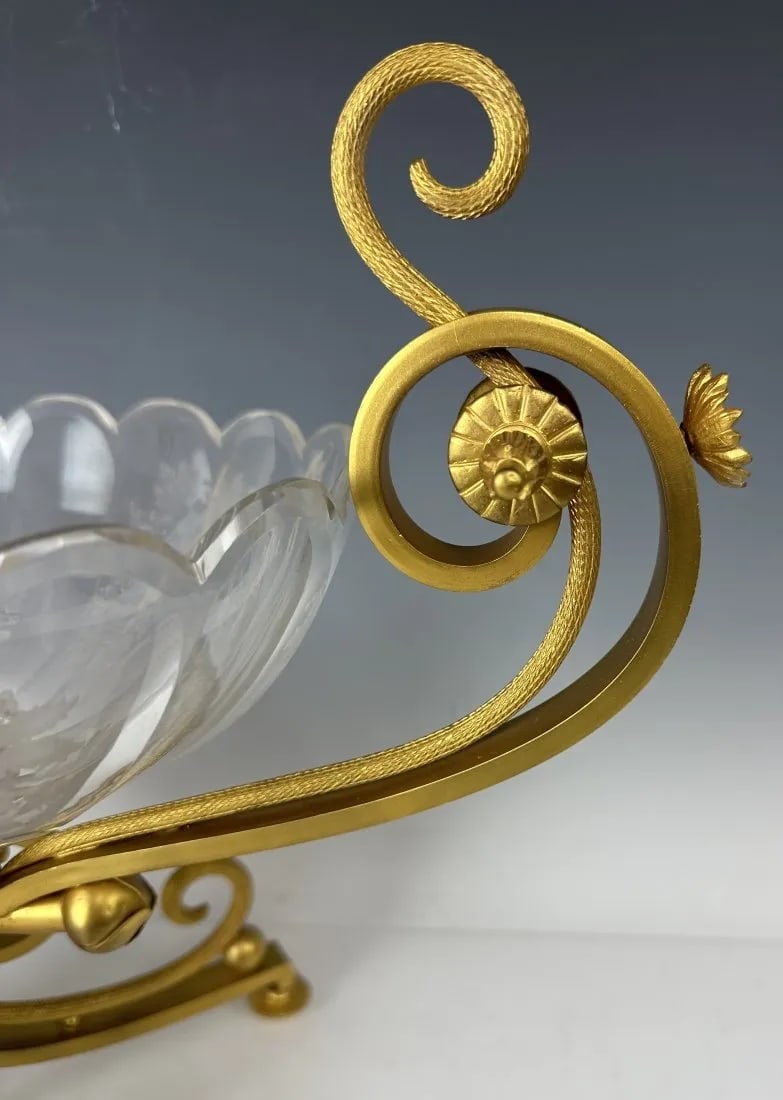 A LARGE ORMOLU AND ETCHED BACCARAT CENTREPIECE - 4