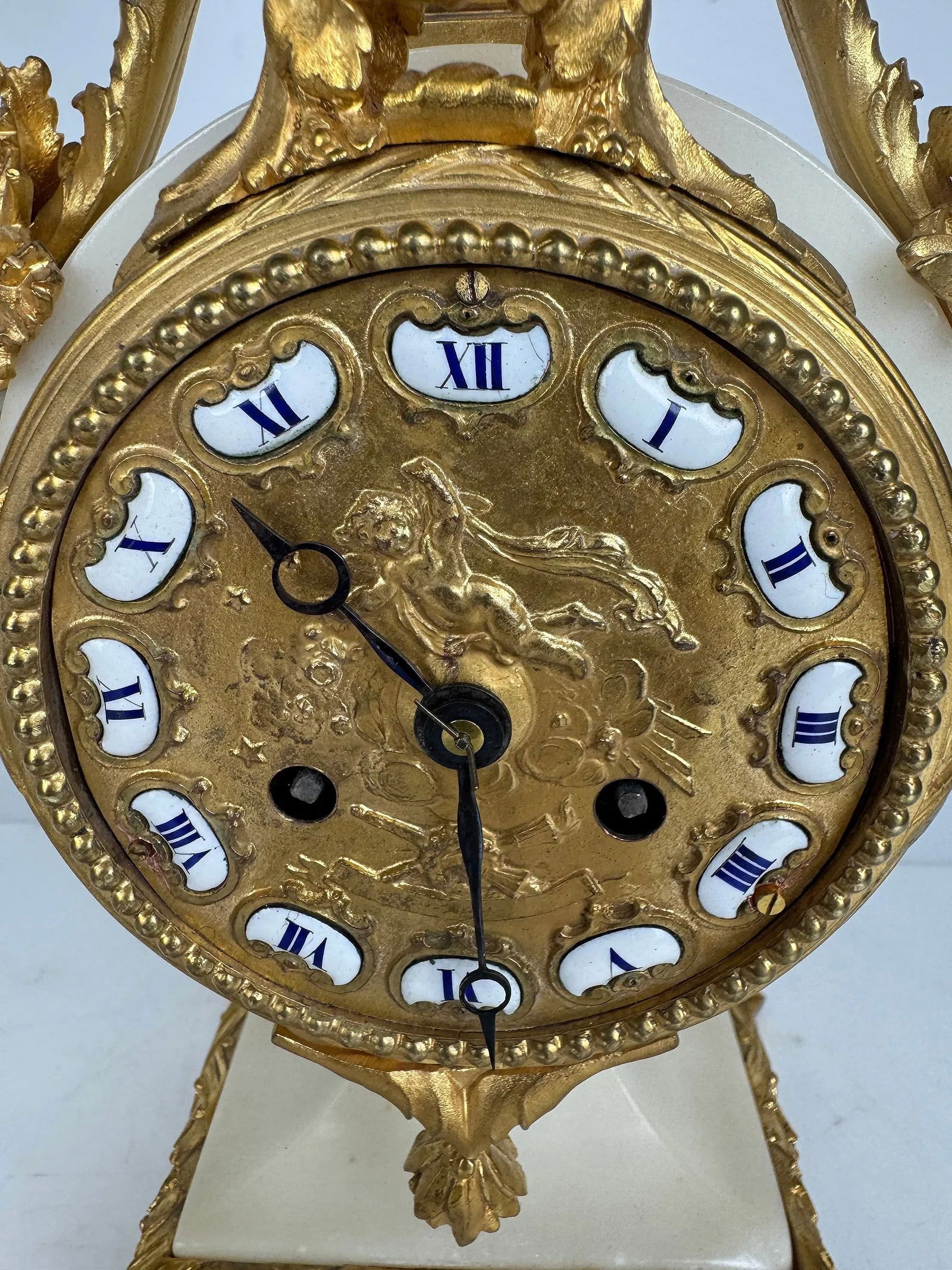 19TH C. ORMOLU MOUNTED MARBLE CLOCK - 3