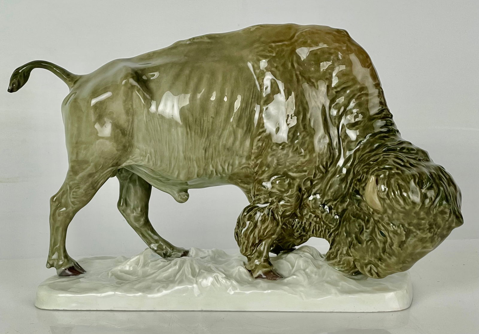 19TH C. MEISSEN PORCELAIN FIGURE OF A BISON (1 of 6)