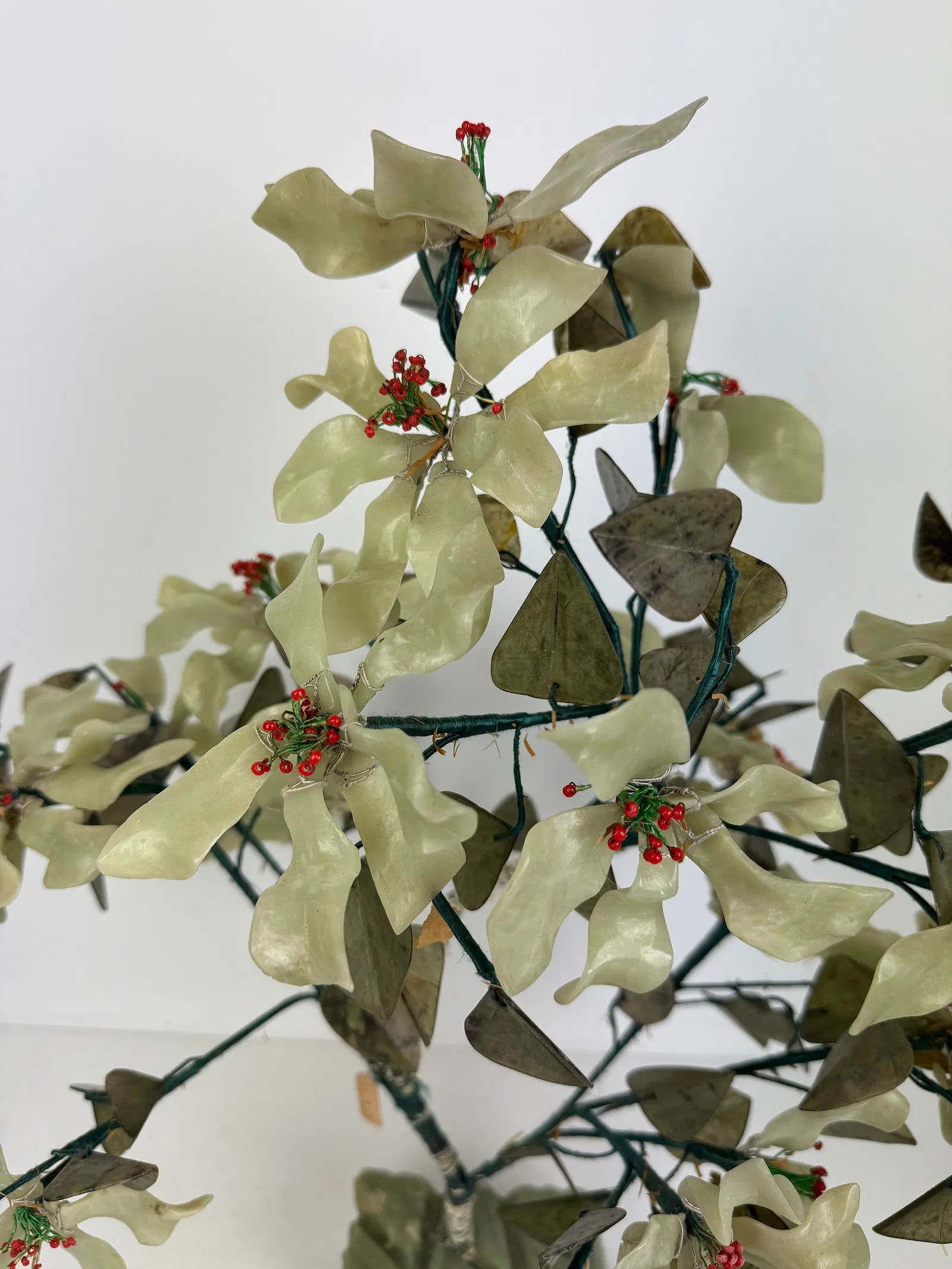 A LARGE CHINESE JADE TREE - 2