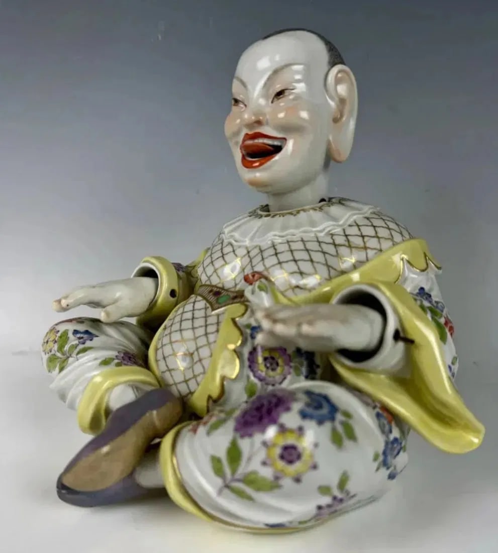 MEISSEN NODDER: Circa 1950. First quality cross swords marks. Measures 7 inches tall. In excellent condition.Estimate $3.500-4.000