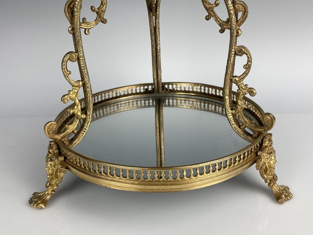 A LARGE ORMOLU AND BACCARAT CRYSTAL CENTREPIECE - 2