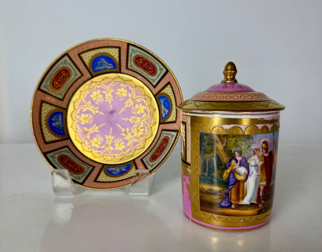 A LARGE ROYAL VIENNA CUP AND SAUCER: Circa 1900. I. Very good condition. Estimate $1000-1200