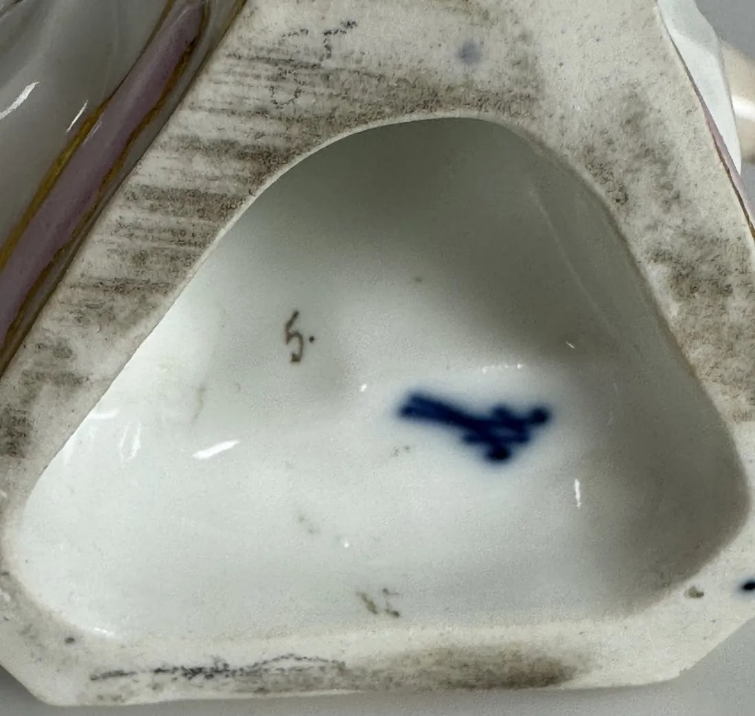 19TH C. MEISSEN CHEREB - 5