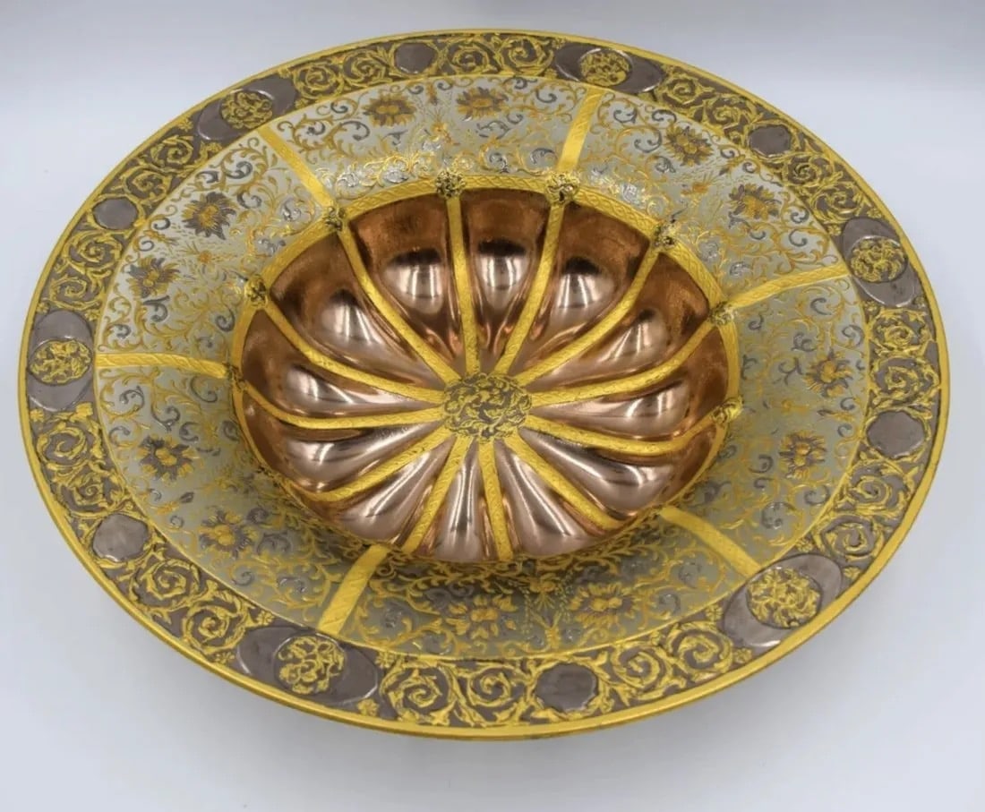 MAGNIFICENT GILT AND ENAMELED MOSER STYLE GLASS BOWL (1 of 5)