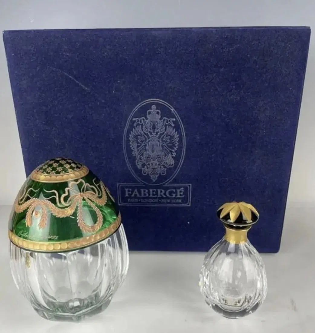 IMPERIAL FABERGE CRYSTAL PERFUME PRESENTATION SET: With original presentation box. Numbered 125/500. In good condition. Estimate $1.000-1.200