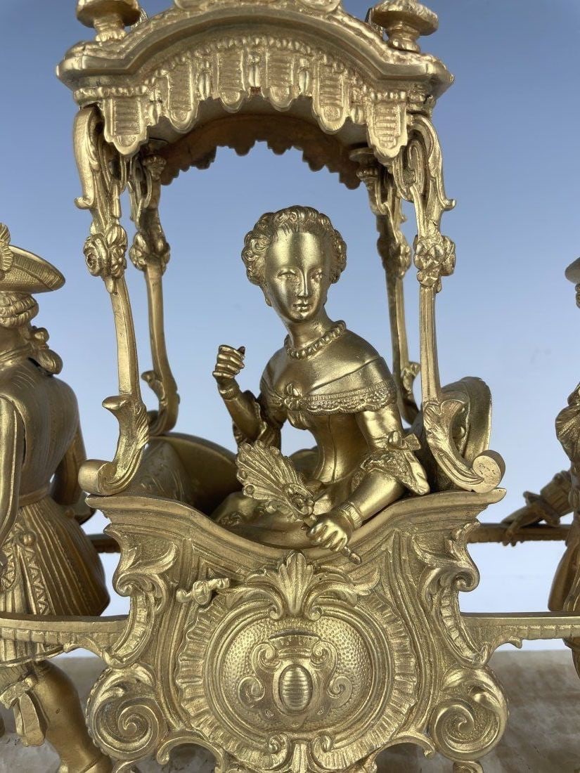 DORE BRONZE CARRIAGE - 3