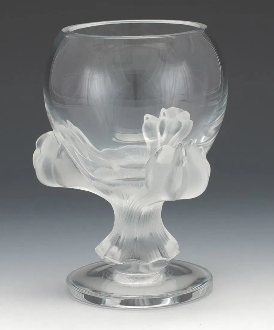 LALIQUE BOWL BAGHEERA: Lalique France Crystal “Bagheera inches Lion’s Paw Footed Bowl Vase 8 3/8 inches Tall. In excellent condition. Estimate $600-800