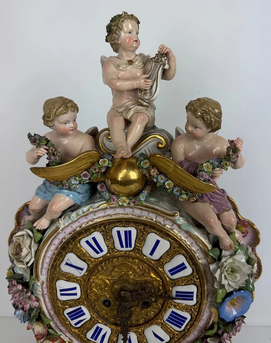 19TH C. MEISSEN CLOCK SET - 3
