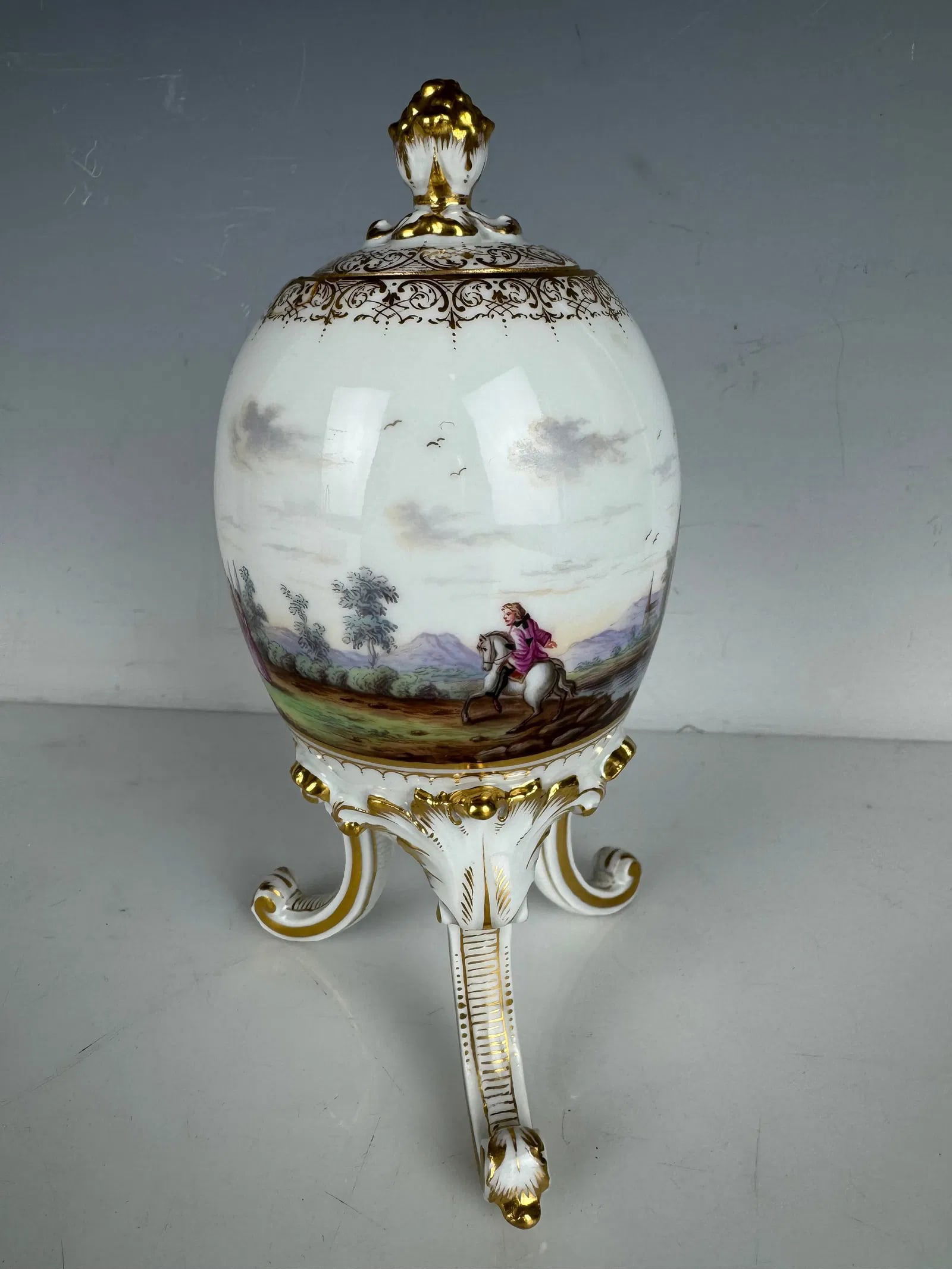 19TH C. MEISSEN EGG - 4