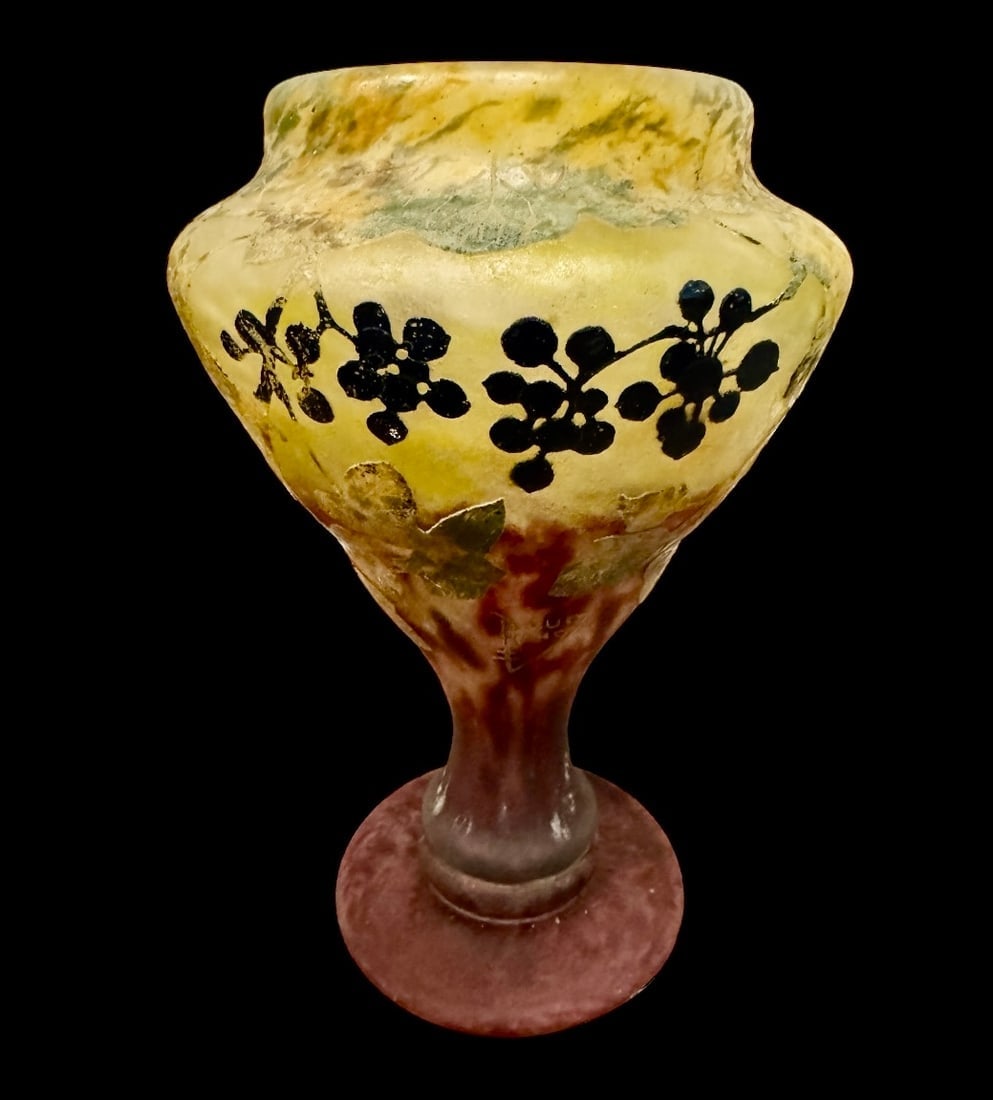 A LARGE DAUM NANCY VASE - 2