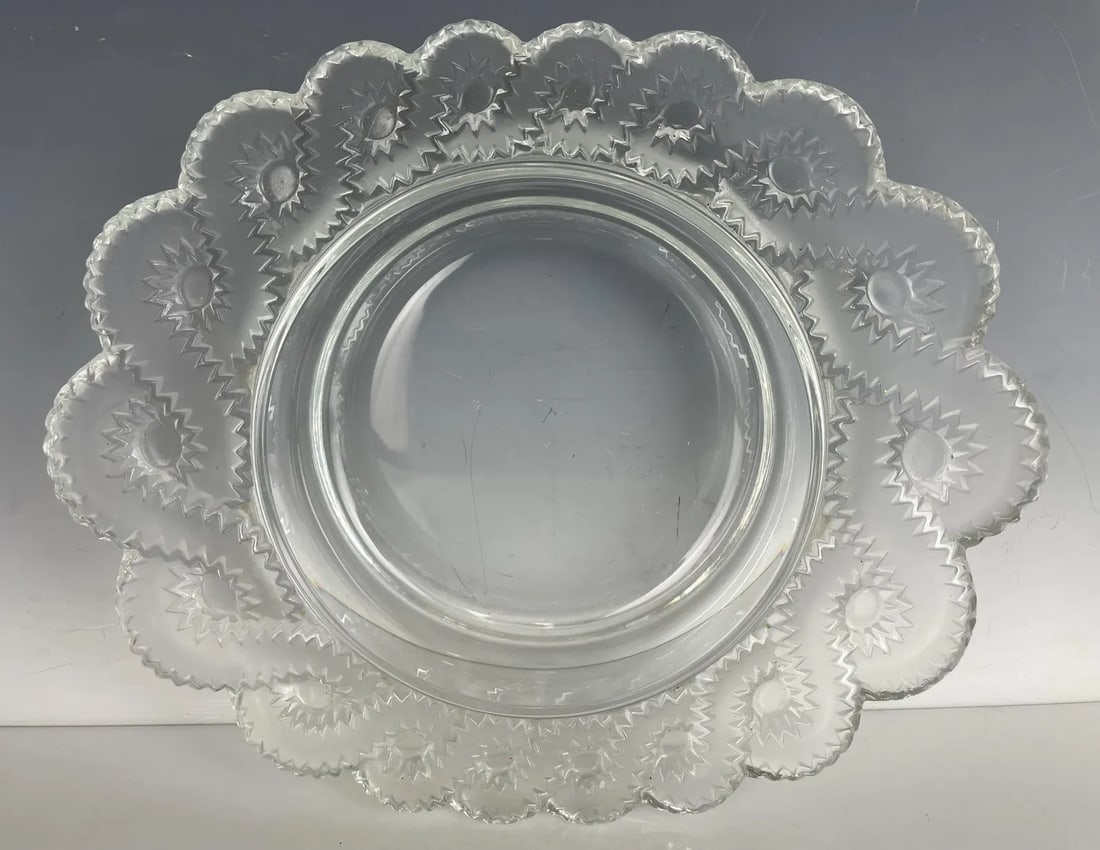 SIGNED LALIQUE DISH: Signed Lalique France. Measures 12 inches x10 inches x2.25 inches h. In excellent condition. Estimate $800-1000