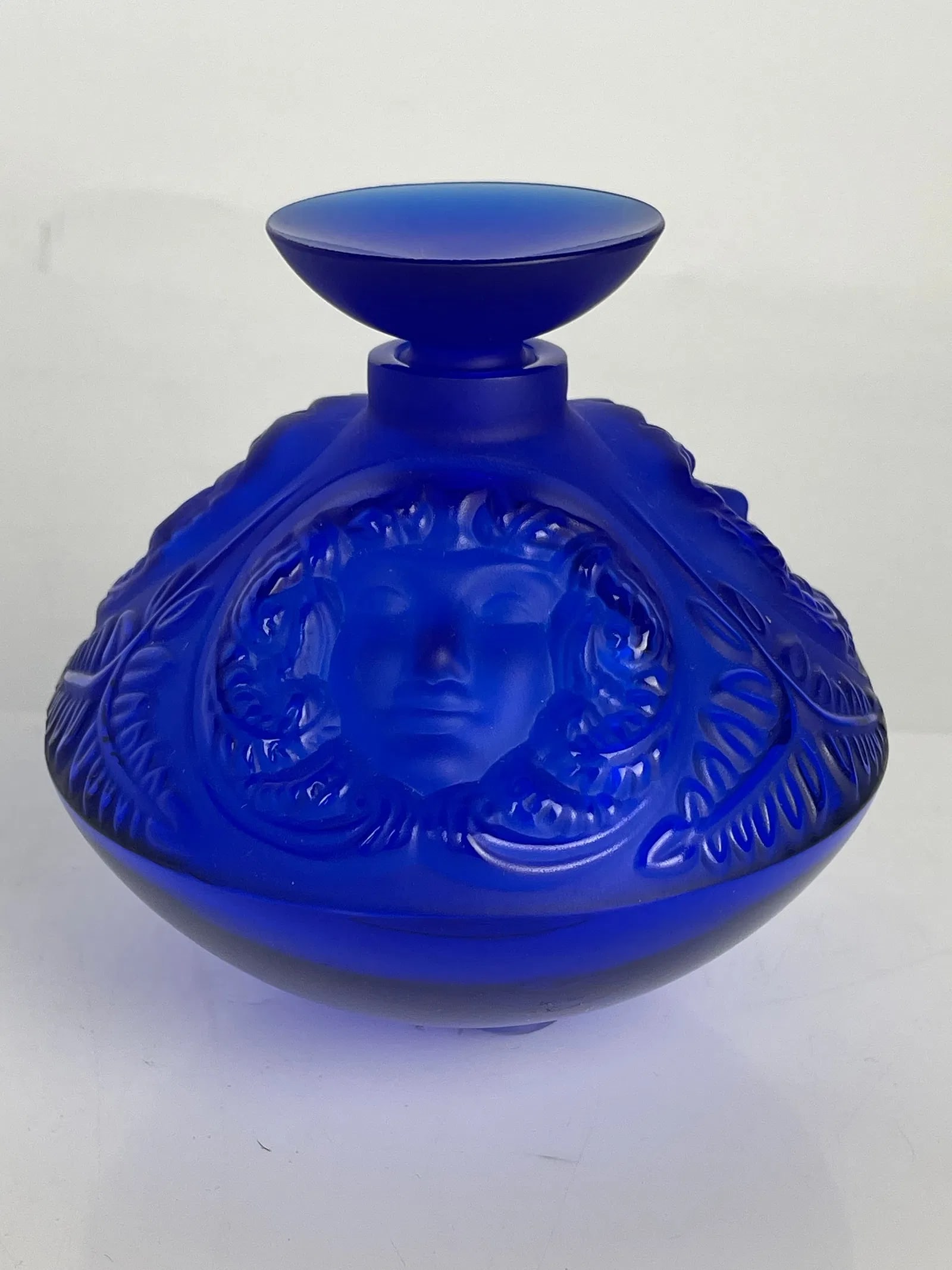 LALIQUE PSYCHE PERFUME BOTTLE: Signed Lalique France. In perfect condition. Estimate $250-3000