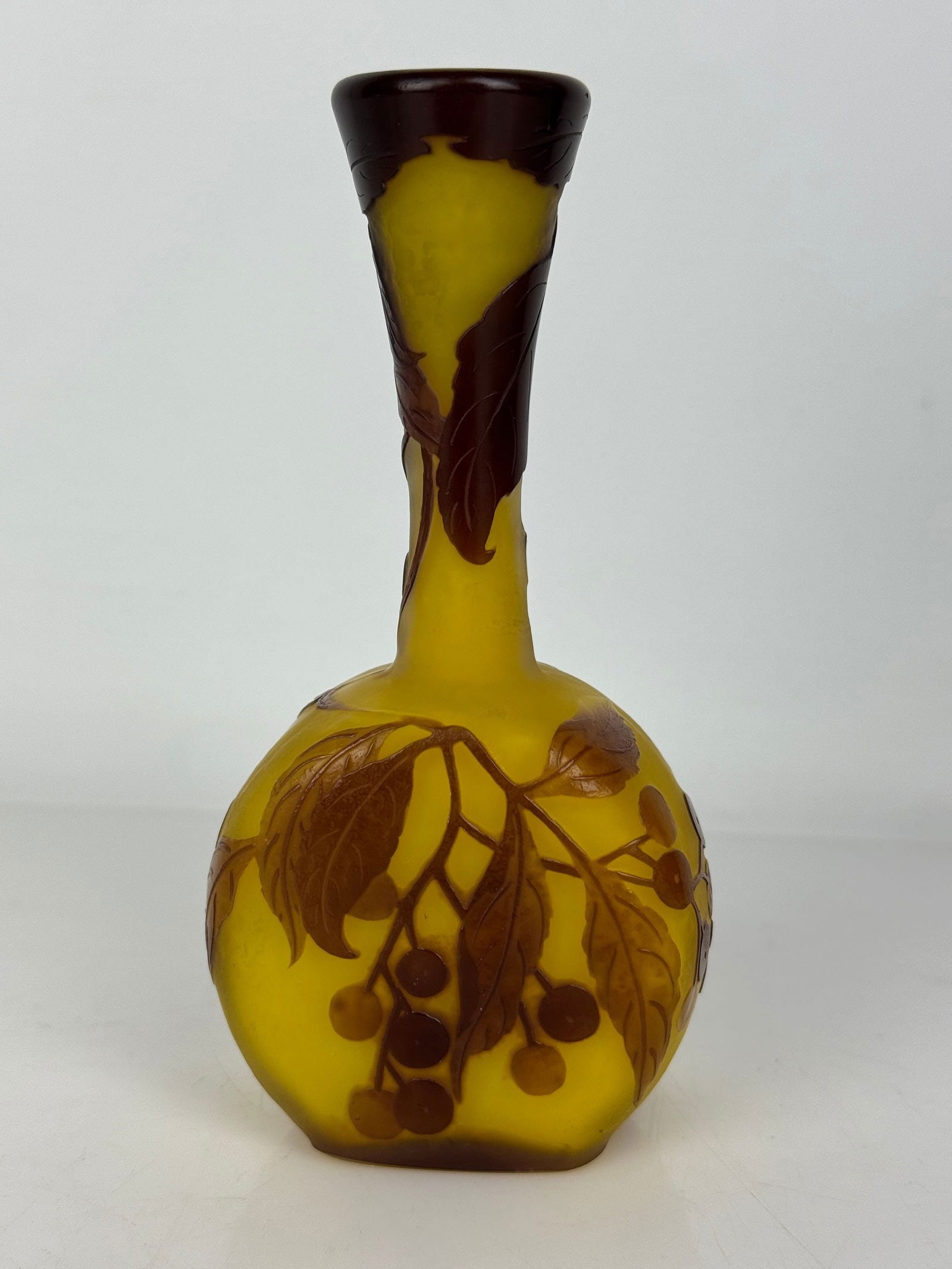 GALLE BUD VASE: Circa 1900. Measures 6 inches tall. Signed Galle. In good condition. Estimate $600-800