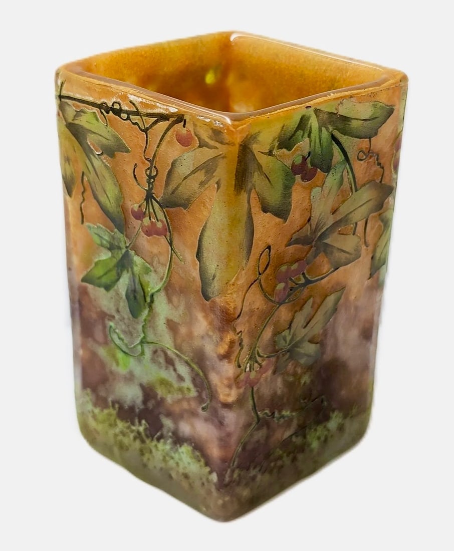 DAUM NANCY VASE: Circa 1900. Dimensions: 3.25x2.5x4.4 in. In very good condition, no breaks, no chips.Estimate $1500-2000