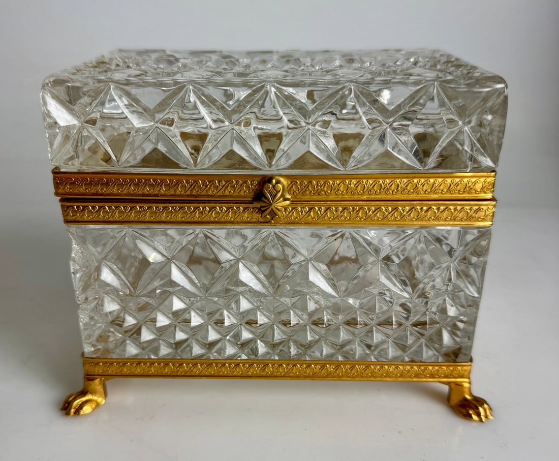 ORMOLU MOUNTED AND CRYSTAL BOX (1 of 4)