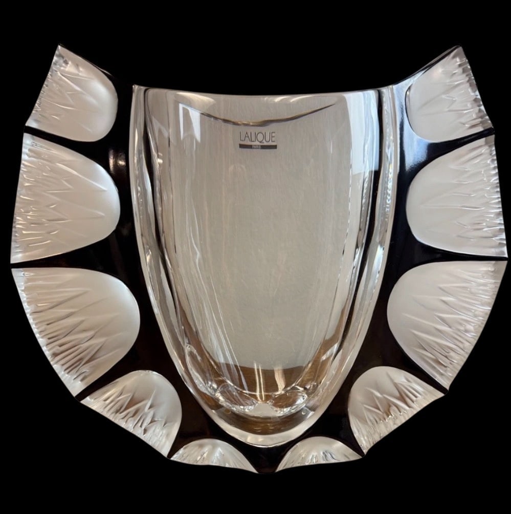 LALIQUE LIMITED EDITION BLACK ENAMEL THISTLE VASE (1 of 3)